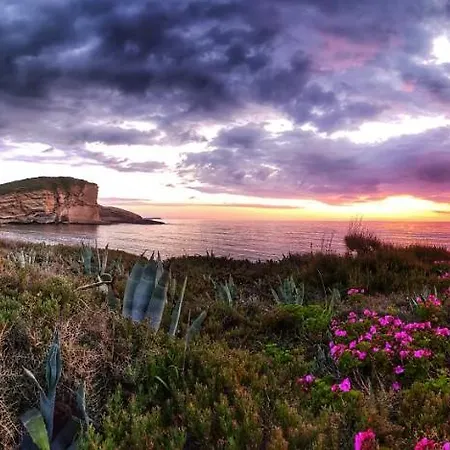 Апартаменты Davanti Al Mare Con Ampio Giardino E Parcheggio Gratuito