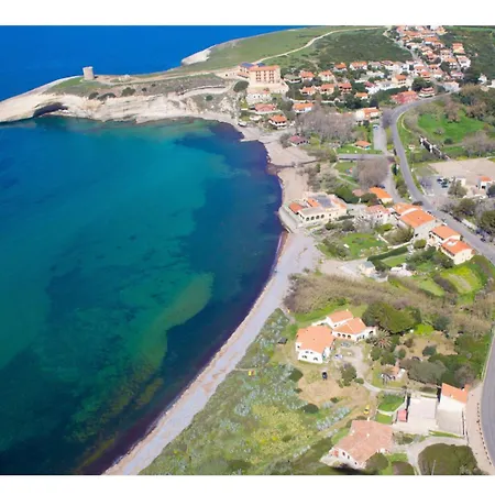 Davanti Al Mare Con Ampio Giardino E Parcheggio Gratuito Lejlighed *
