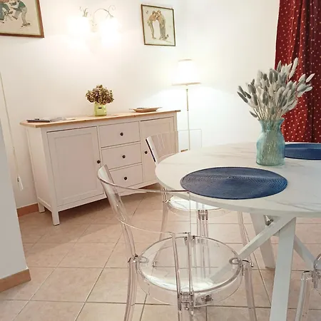 Davanti Al Mare Con Ampio Giardino E Parcheggio Gratuito * Санта-Катерина